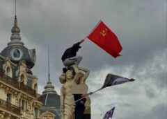 Εξεγέρσεις, θέαμα και κατάσταση εξαίρεσης |  Μια έκτακτη συνέλευση